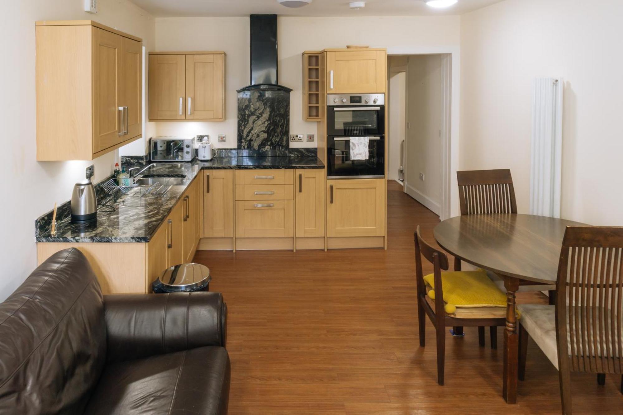Homely 3 Bedroom In The Heart Of Central Edinburgh Bagian luar foto